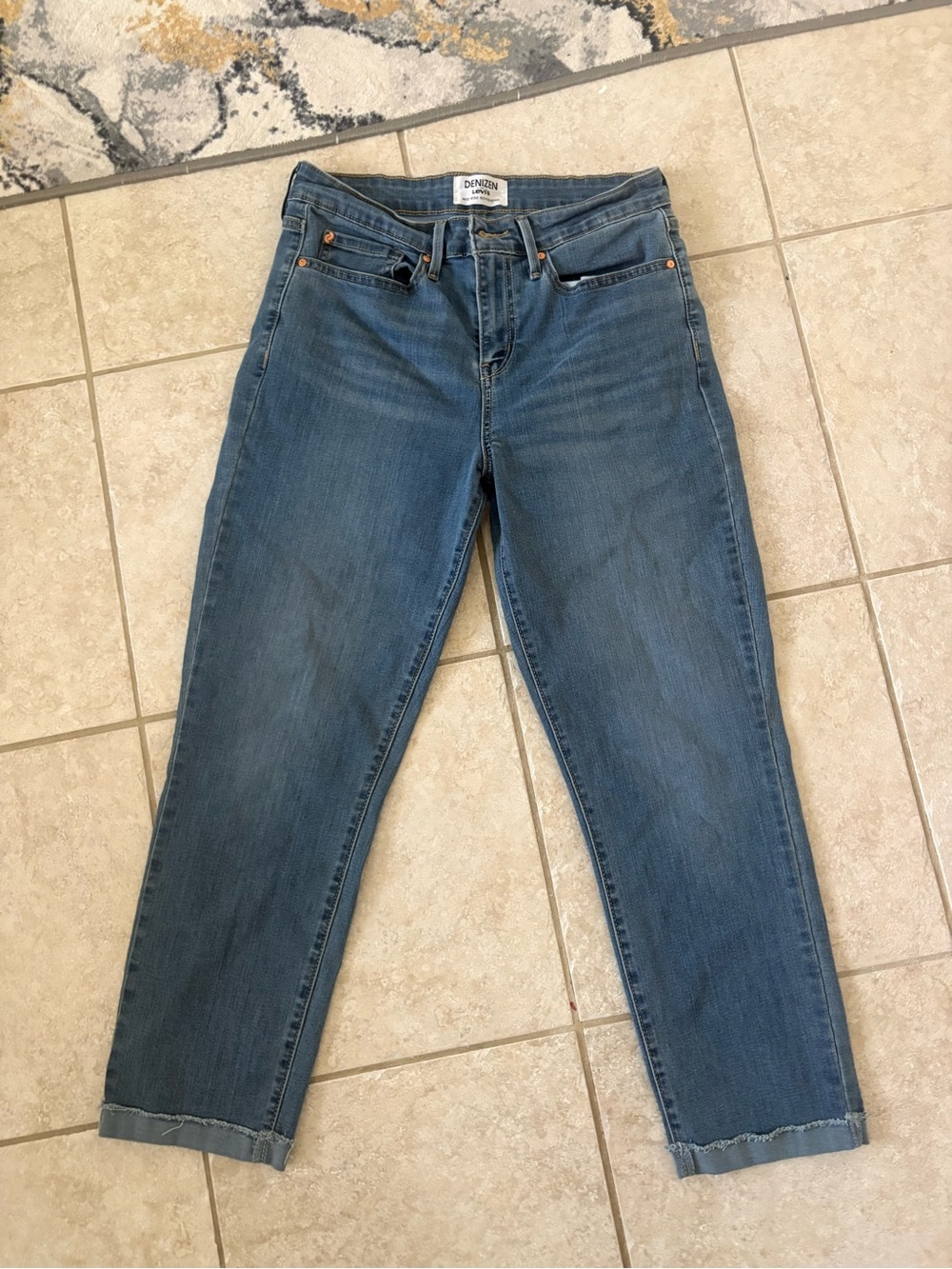 Women's Blue Mid Rise boyfriend Jeans size 28